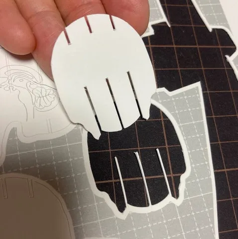 カッターでの切り外し